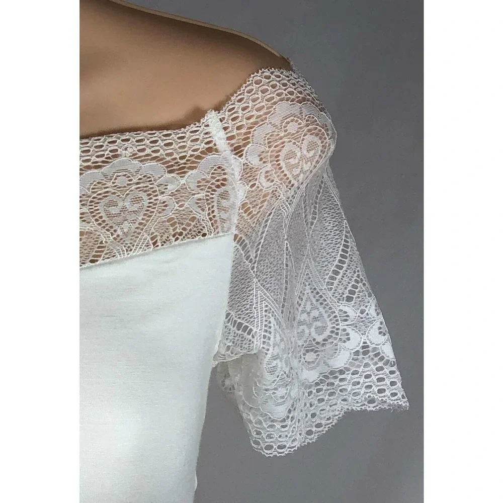 White Soft Bralette with Lace Trim and Sleeves Strapless Off The Shoulder Top OS
